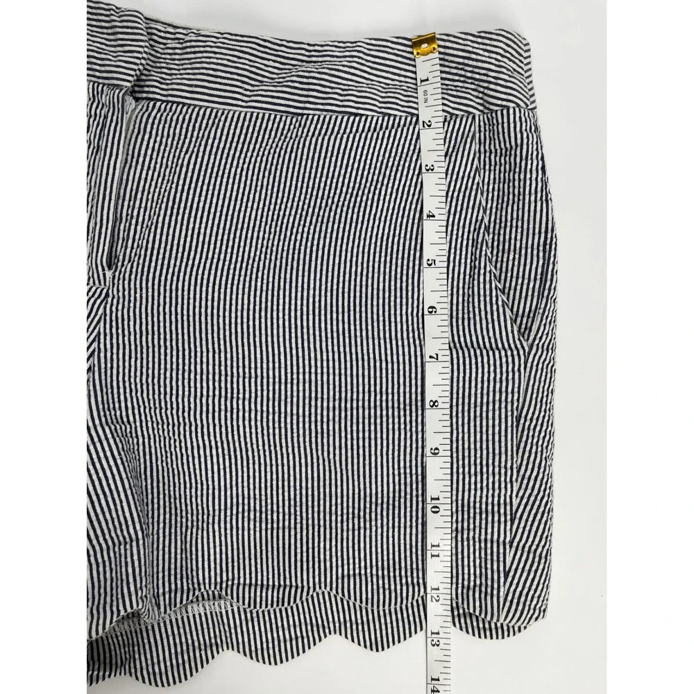 British‎ Khaki Womens Shorts Seersucker Scalloped Hem Cotton Coastal Preppy Sz 6